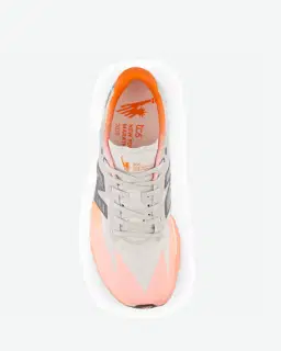 New Balance Tcs Nyc Marathon Fuelcell Supercomp Elite V5 Mujer – 4/6
