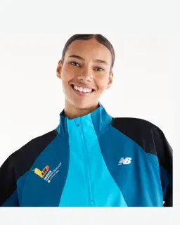 Chaqueta de entrenamiento New Balance Valencia Marathon Mujer – 3/6