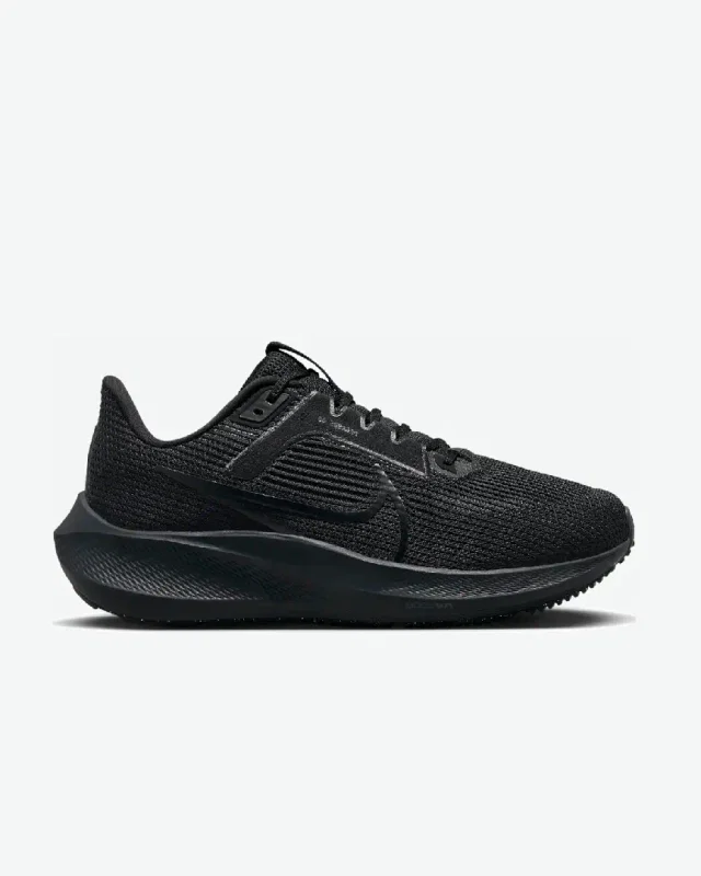 Nike Pegasus 40 M