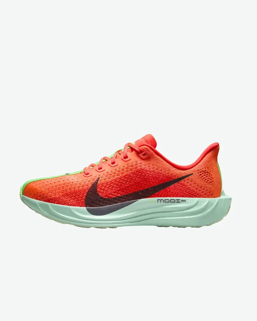 Nike Pegasus Plus Road Running Shoe Women W