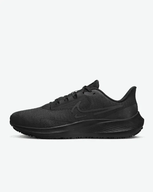 Nike Pegasus Shield M