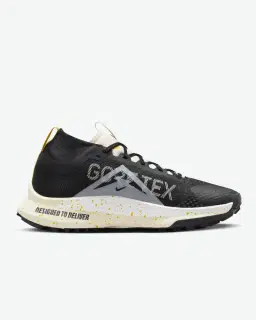 Nike Pegasus Trail 4 GORE-TEX Hombre – 3/4