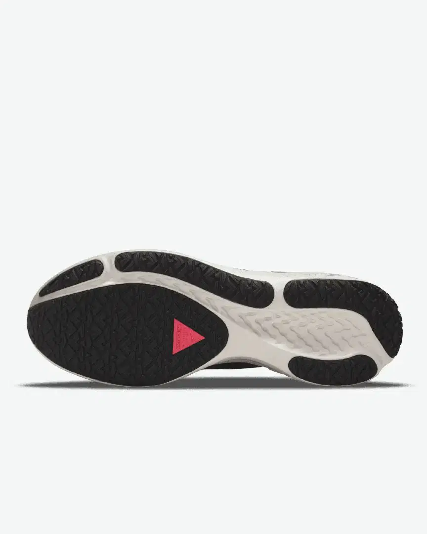 Nike React Miler Shield M - DC4064-003 (1) au meilleur prix !