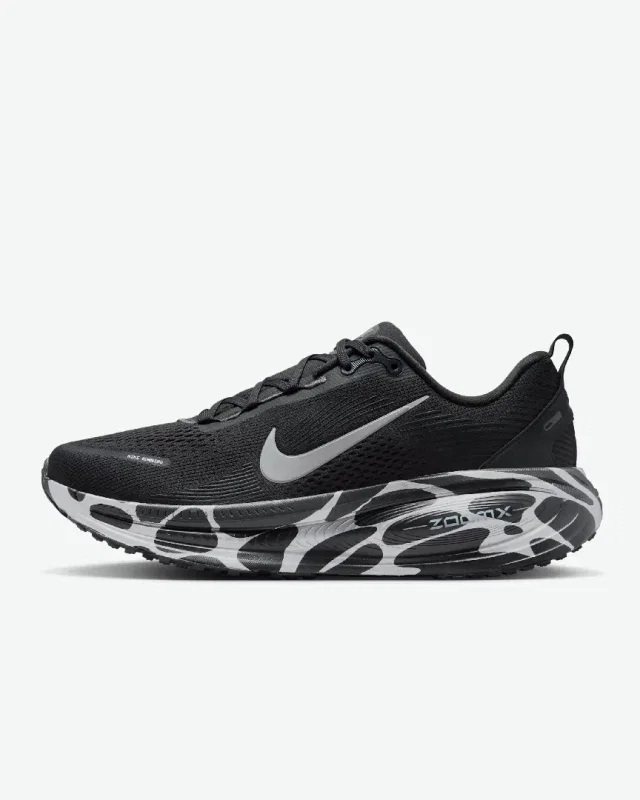 Nike Vomero 18 M