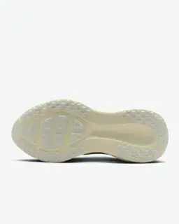 Nike Vomero 18 Mujer – 2/4