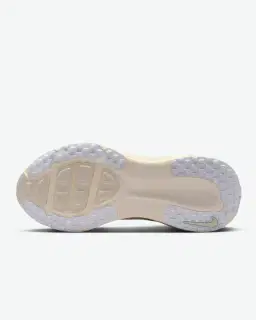 Nike Vomero 18 Mujer – 2/4