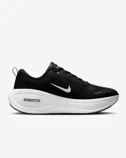 Nike Vomero Plus Hombre – 3/4