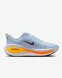 Nike Vomero Plus Hombre – 3/4