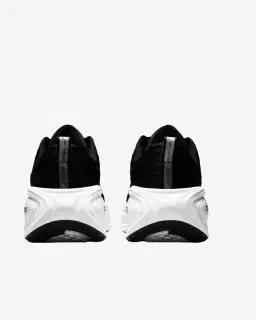 Nike Vomero Plus Wide Hombre – 2/5