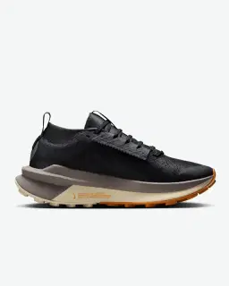 Nike Zegama 2 Mujer – 3/4