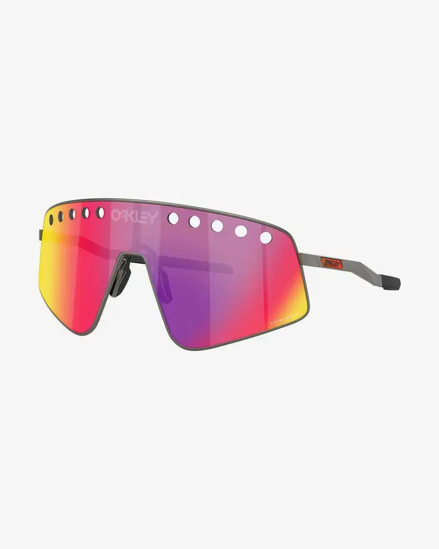 Oakley Sutro TI Sweep - OO6025-0338 (2) au meilleur prix !