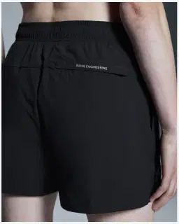 On Running Pantalones Cortos Core 3Cm Mujer – 4/5