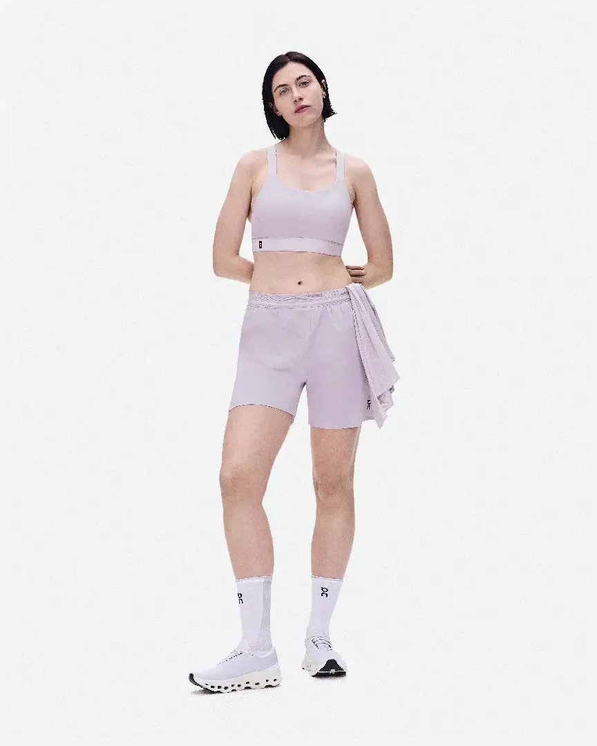 On Running Pantalones Cortos de Rendimiento 5Cm W