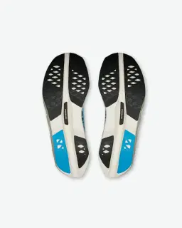 On Running Cloudboom Volt Hombre – 3/5
