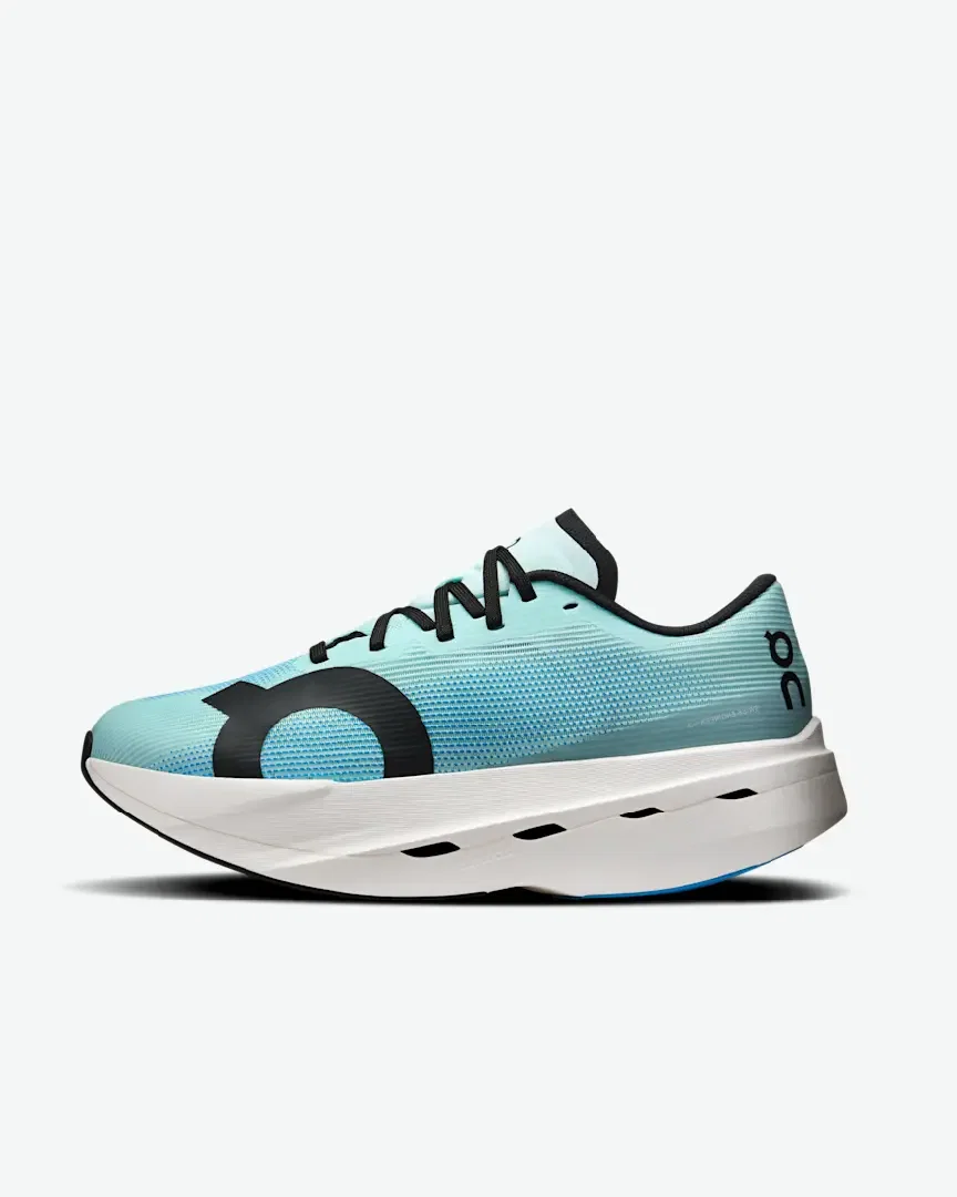 On Running Cloudboom Volt Mujer