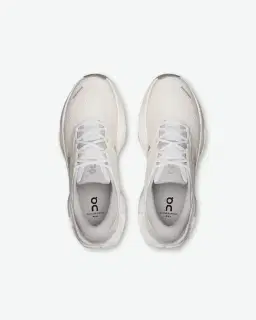 On Running Cloudrunner 3 Max Hombre – 2/5