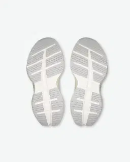 On Running Cloudrunner 3 Max Mujer – 3/5