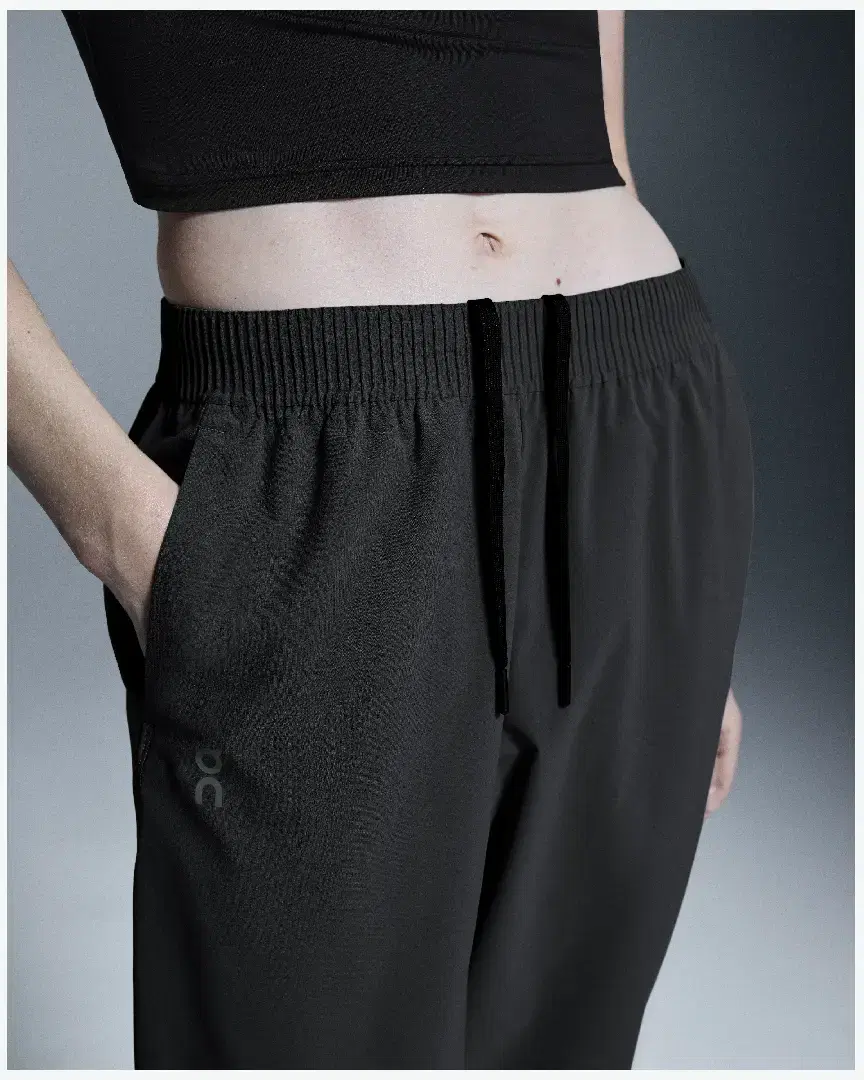 On Running Focus Pants W - 1WF10380553 (3) au meilleur prix !