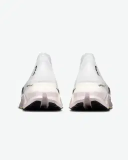 On Running Lightspray Cloudmonster 3 Hyper Unisex – 5/5