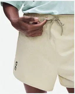 Shorts de Rendimiento Volt Hombre de On Running – 2/5