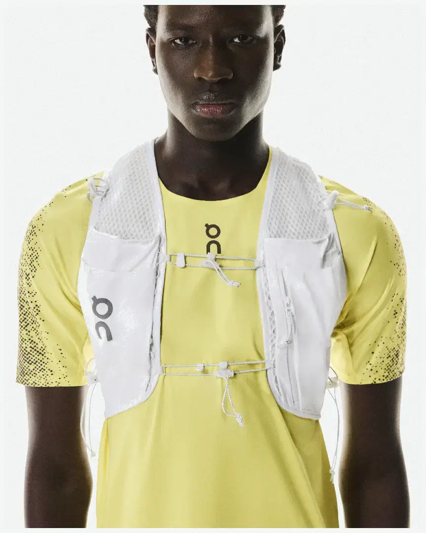 On Running Ultra Vest Pro - 2UF30130069 (0) au meilleur prix !