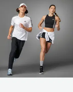 Pantalón Adidas Own The Run 3 Bandas Hombre – 3/4