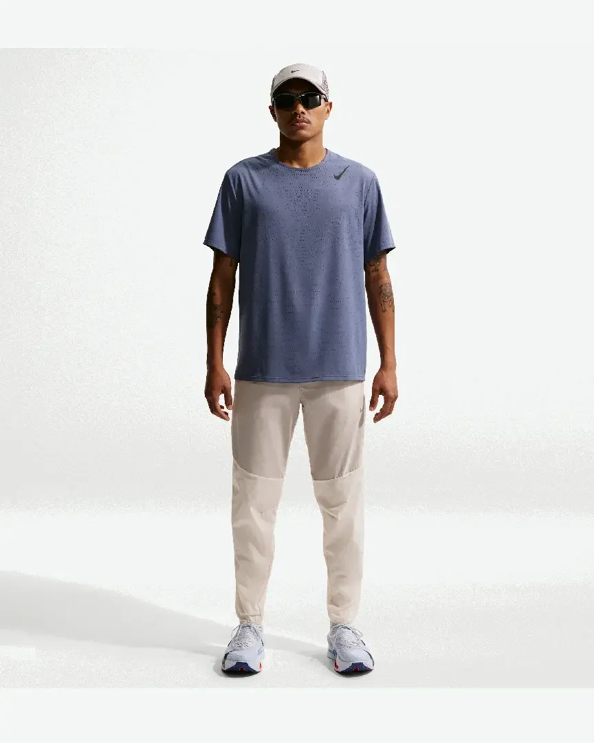 Pantalón Tejido Impermeable Nike Stride M