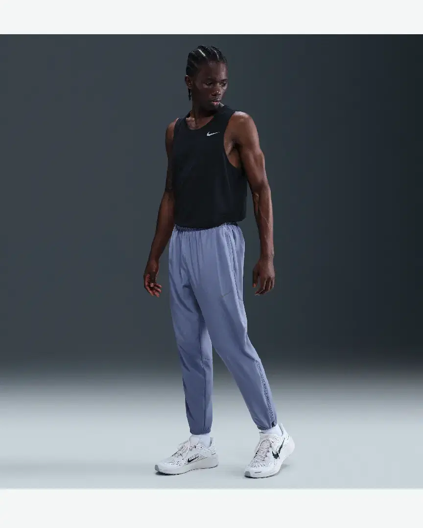 Pantalón Woven Dri-Fit Nike Challenger Flash M - Men (40) au meilleur prix !