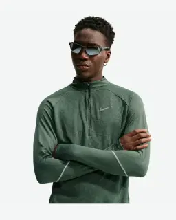 Sudadera 1/2 cremallera y protección UV Dri-Fit Nike Miler Hombre – 1/4