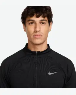 Sudadera 1/4 Zip Dri-Fit Nike Stride Hombre – 3/4