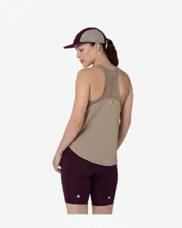 Camión cisterna Mujer – 2/8