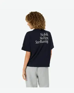 Camiseta gráfica de mensaje Runner Mujer – 2/7