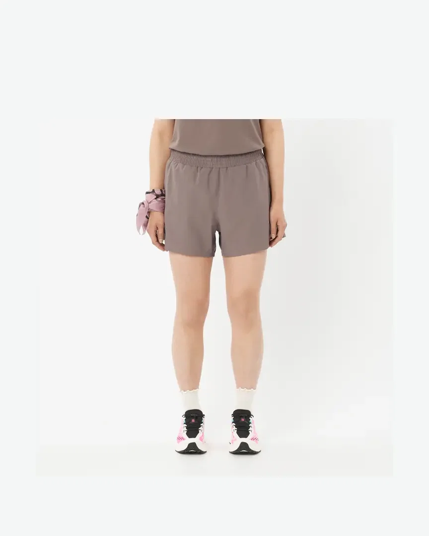 Salomon Shakeout Core Shorts 4" Mujer