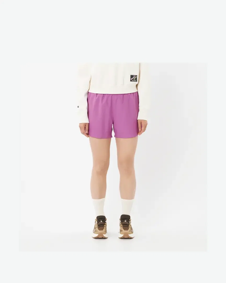 Salomon Shakeout Core Shorts 4" Mujer