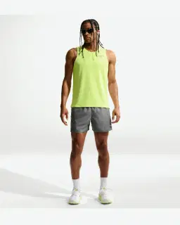 Pantalón corto 13 cm 2 en 1 Dri-Fit Nike Miler Hombre – 1/4
