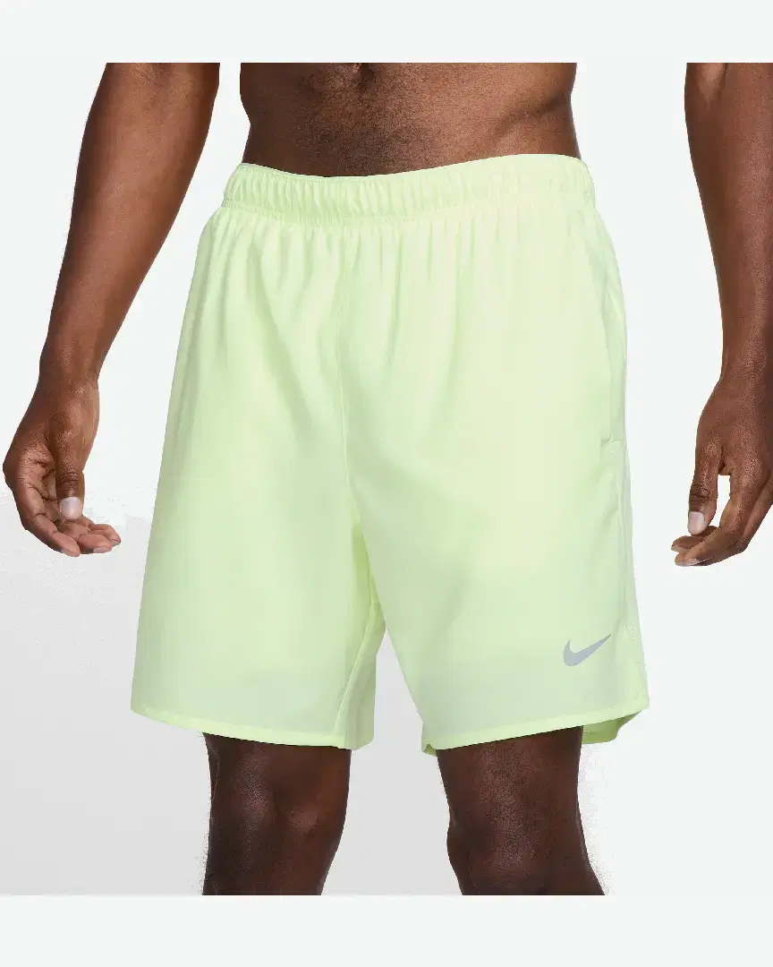 Short 2-en-1 18 cm Dri-Fit Nike Challenger M - DV9357-701 (1) au meilleur prix !