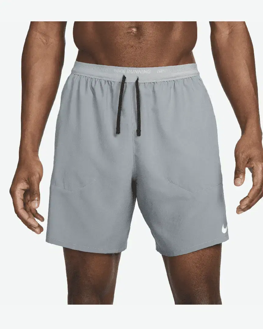 Corto 2-En-1 18 Cm Dri-Fit Nike Stride M - DM4759-084 (1) au meilleur prix !