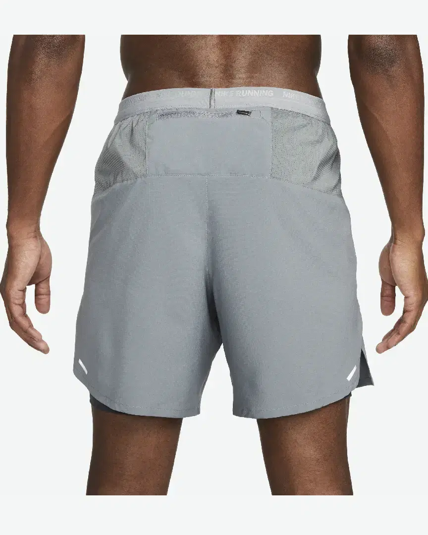 Corto 2-En-1 18 Cm Dri-Fit Nike Stride M - DM4759-084 (2) au meilleur prix !