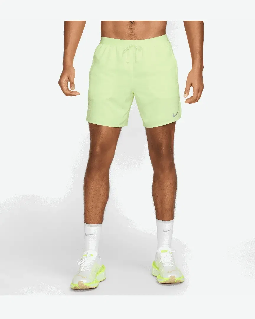 Corto 2-En-1 18 Cm Dri-Fit Nike Stride Hombre