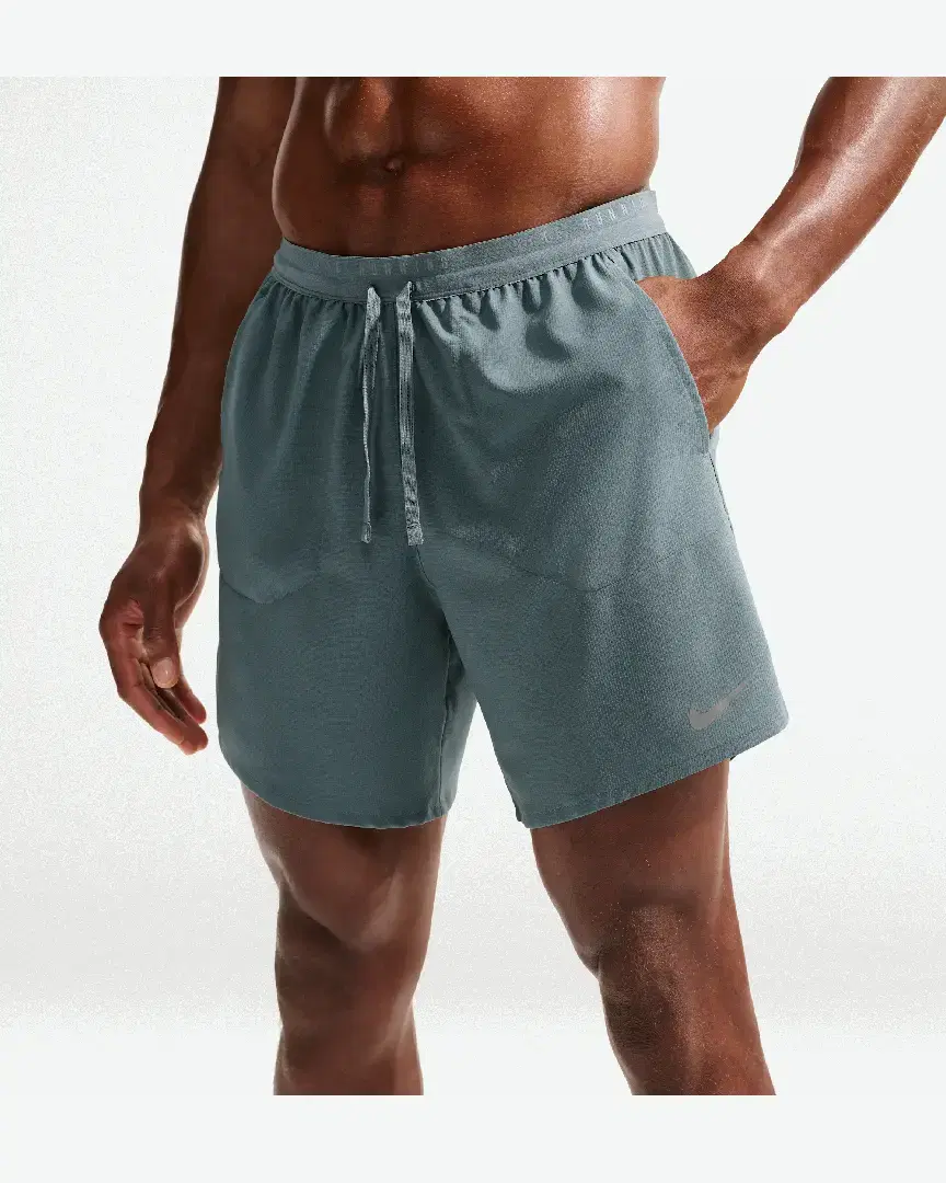 Corto 2-En-1 18 Cm Dri-Fit Nike Stride M - IF2036-382 (1) au meilleur prix !