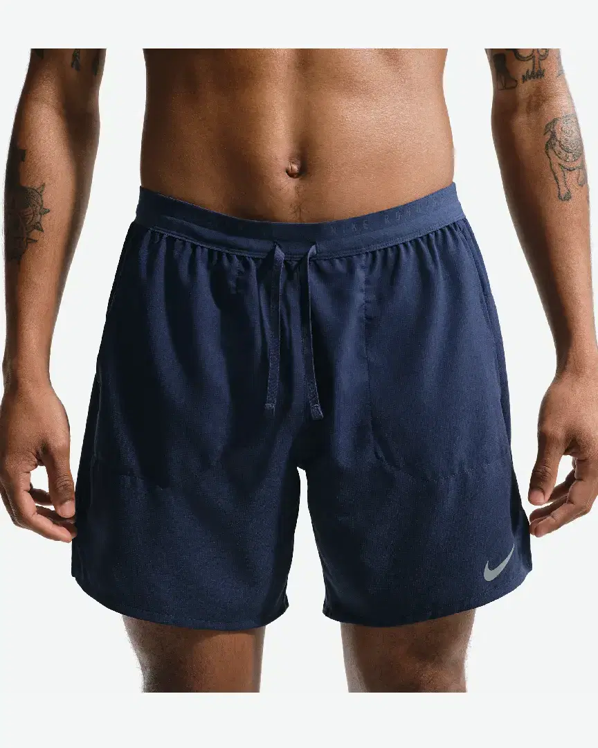 Corto 2-En-1 18 Cm Dri-Fit Nike Stride M - IF2036-410 (1) au meilleur prix !