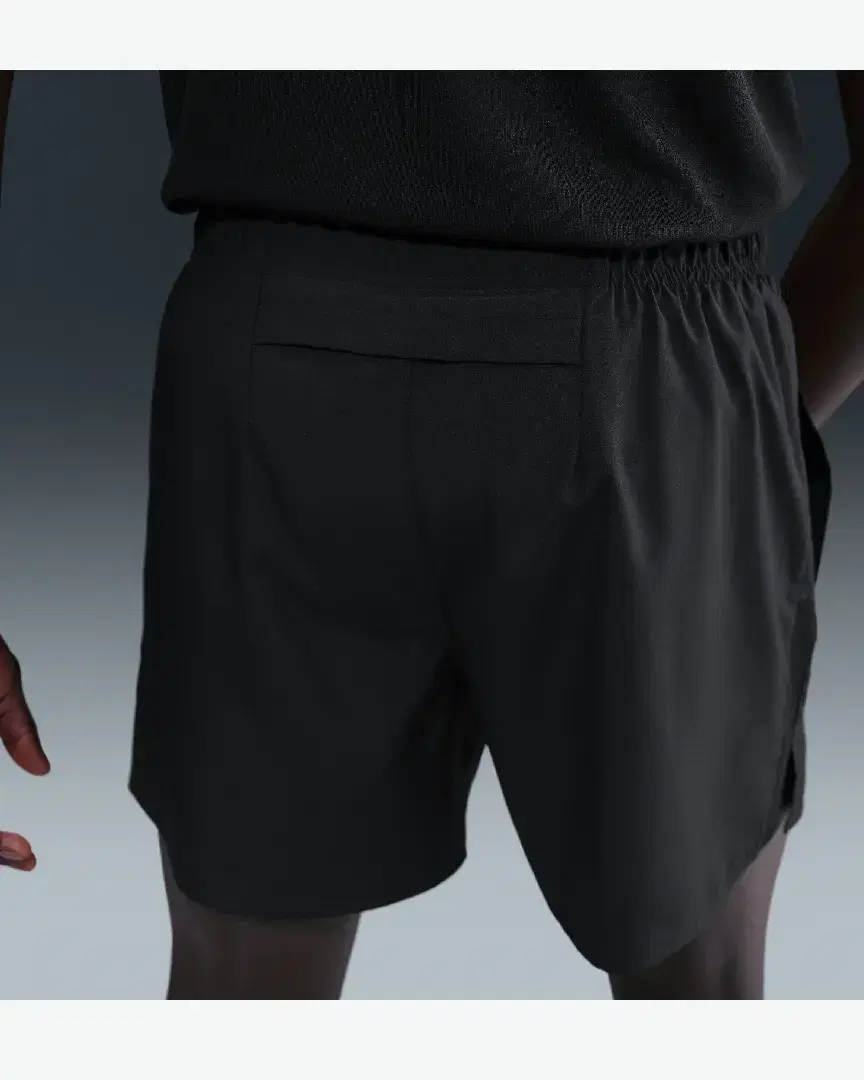 Pantalón corto 2 en 1 de invierno Nike Challenger 13 cm M - HV2679-010 (2) au meilleur prix !