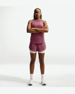 Short 2-en-1 de malla Dri-Fit Nike Flow Mujer – 1/4