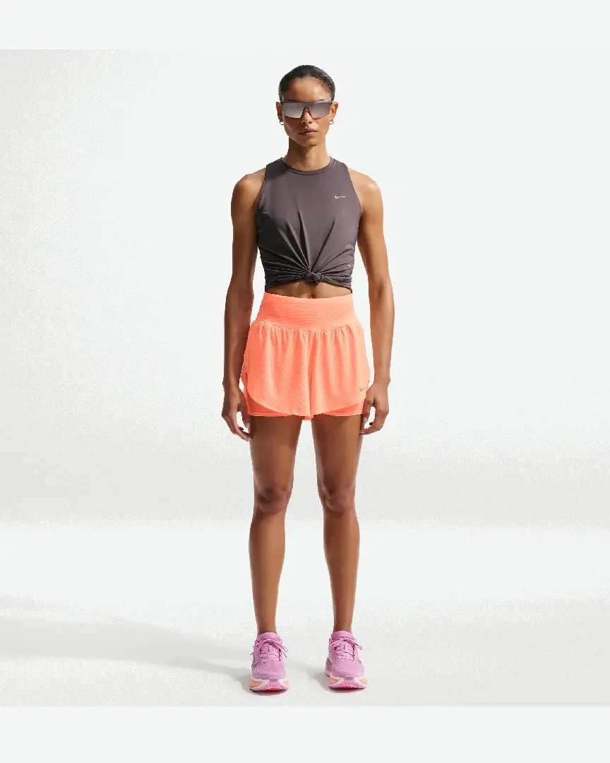 Short 2-en-1 de malla Dri-Fit Nike Flow W