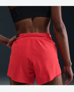 Short 2-en-1 de talle media alta Dri-Fit Nike Swift Mujer – 3/4