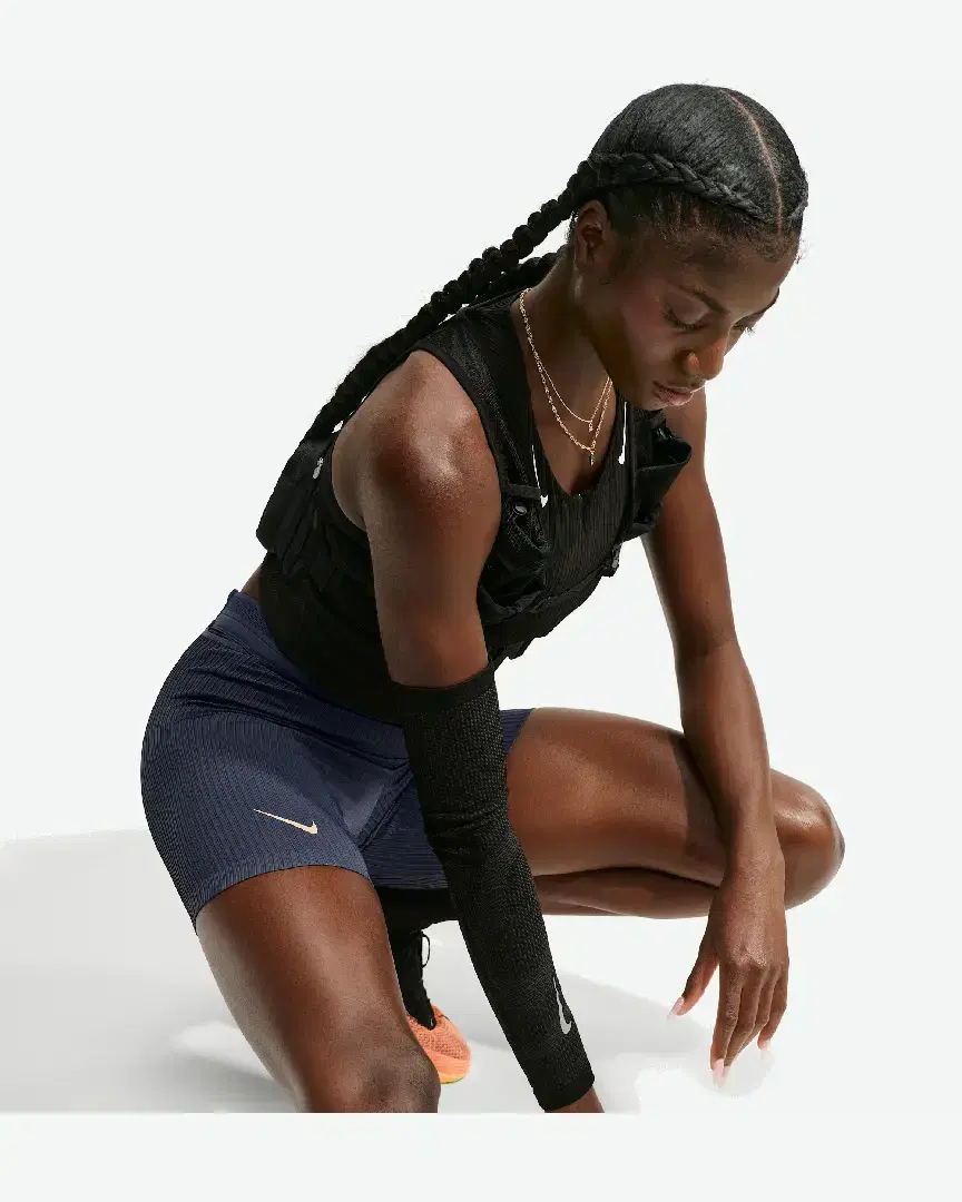Short Ajustado Dri-Fit Adv Nike Aeroswift W - IU1063-437 (3) au meilleur prix !