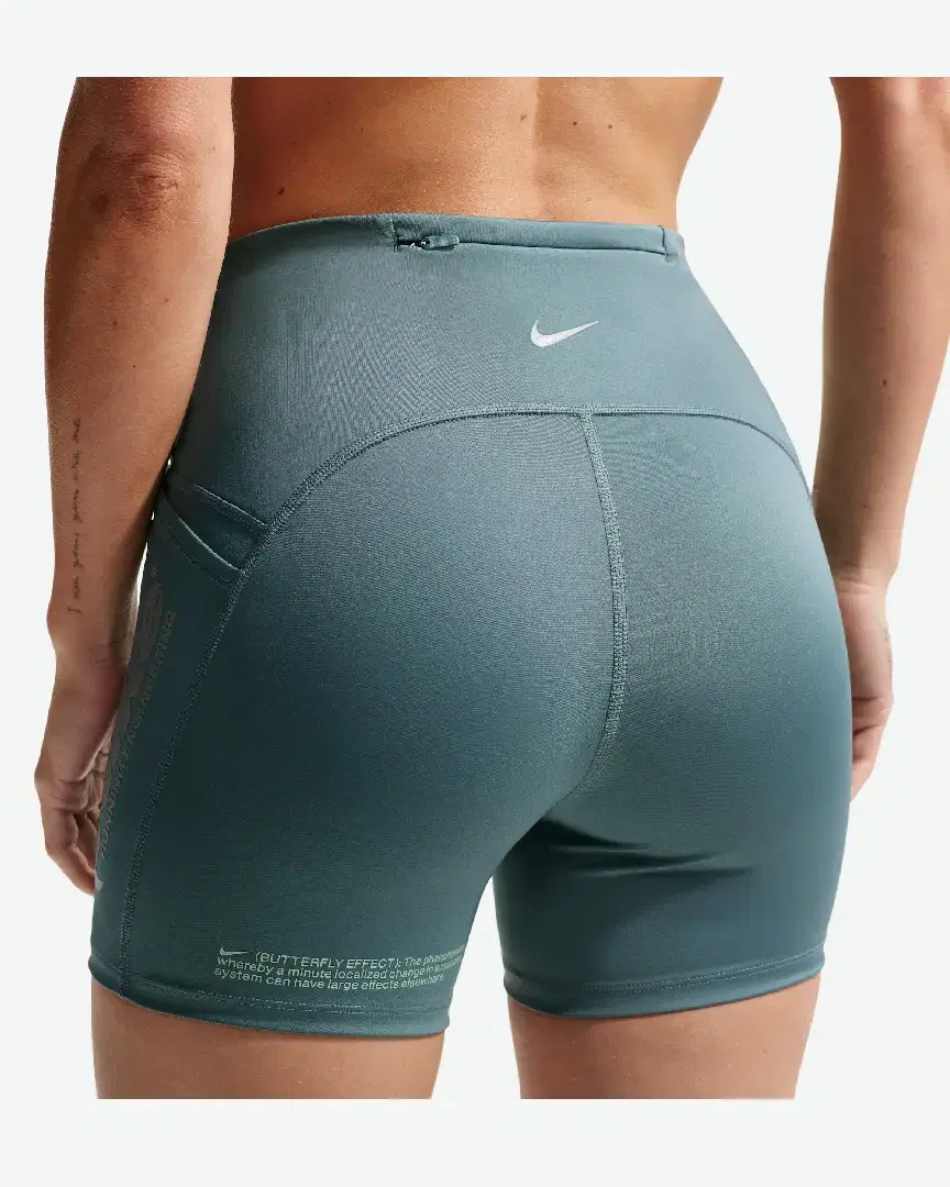 Short Ajustado Cintura Alta 10 Cm Nike Swift W - IO4298-382 (2) au meilleur prix !