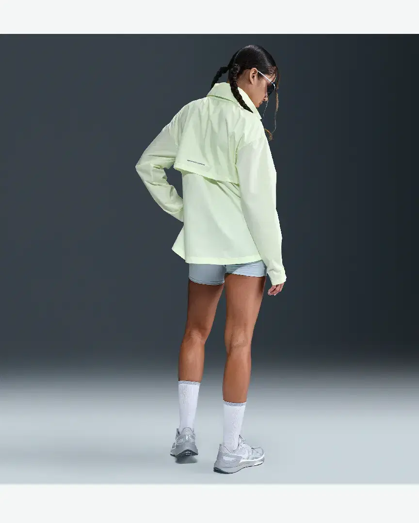 Pantalón corto ajustado de cintura alta con bolsillos 10 cm Nike Swift W - HJ2258-440 (3) au meilleur prix !