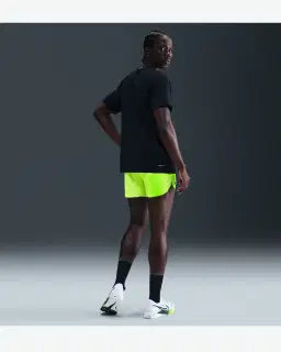 Short con pantalón corto integrado de 10 cm Dri-Fit Adv Nike Aeroswift Hombre – 4/4