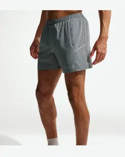 Short con pantalón interior integrado de 12,7 cm Dri-Fit Nike Miler Hombre – 2/4